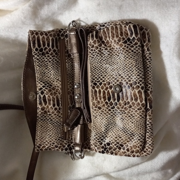 NINE WEST Crossbody Bag Purse Clutch Animal Print Snap Zip Comparts. Logo Lined - Picture 5 of 8